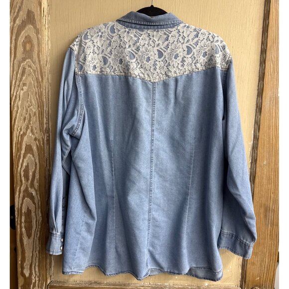 Womens Denim Pearl Snap Western Shirt W/ Lace Yoke Detail By Bit & Bridle 3X - Picture 3 of 3